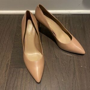 Charles& Keith heel in beige